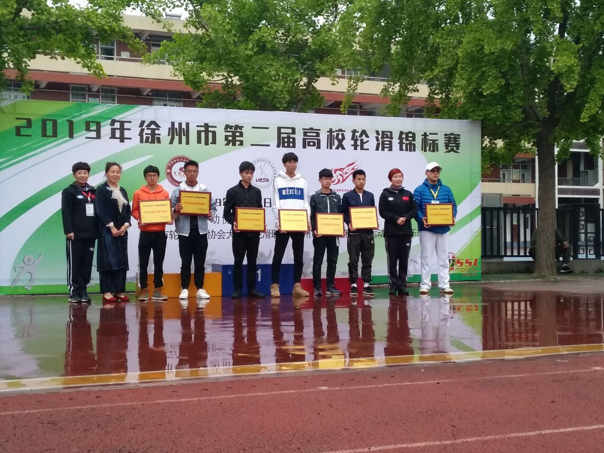 AFBCDB20890A47489F1B98DB3DE2BAEA.jpg